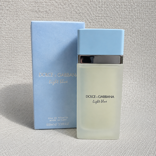 LIGHT BLUE — DOLCE & GABBANA - Leve, vibrante e impossível de passar despercebida!