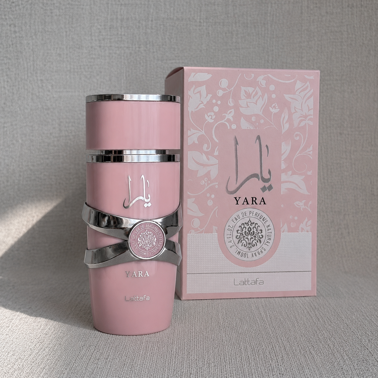 Perfume Yara Lataffa 100ml - O perfume que deixa um rastro doce e inesquecível.